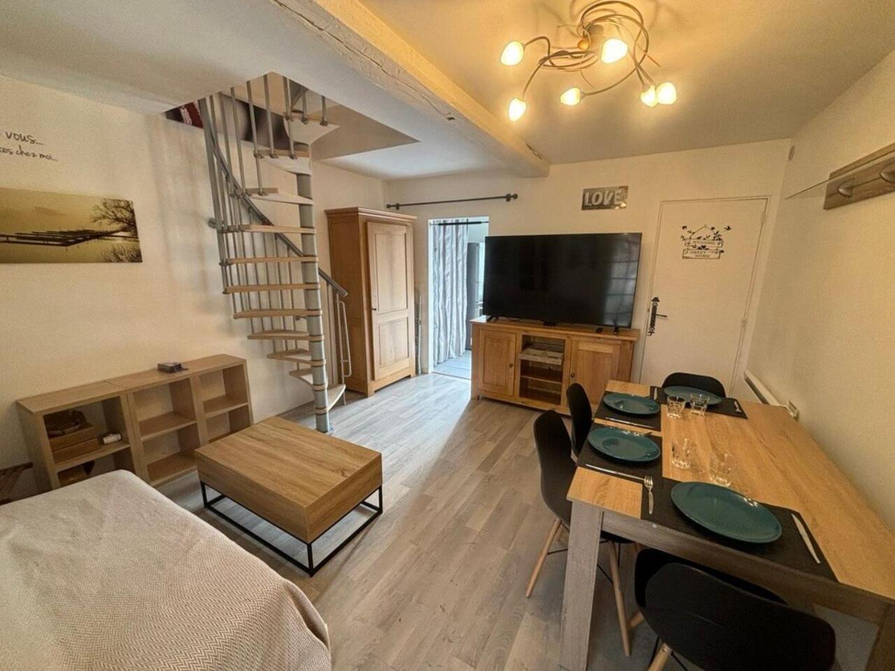 Charmante Maison Wifi Tele 65 Pouces Netflix Choisy-au-Bac Exteriér fotografie
